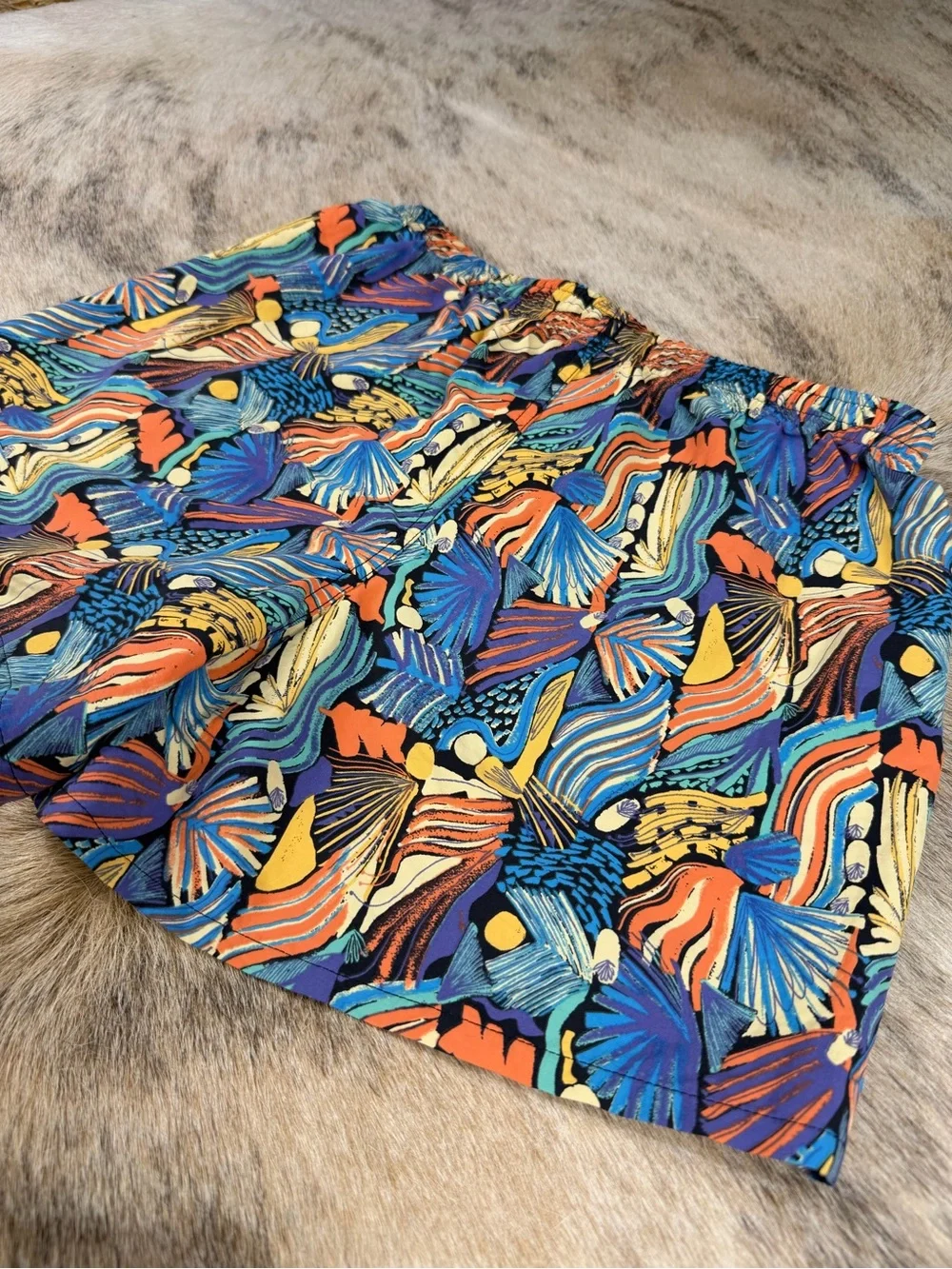 Patagonia Women’s Baggies Shorts 5” Abstract Tropical Print Size Small - Picture 10 of 11